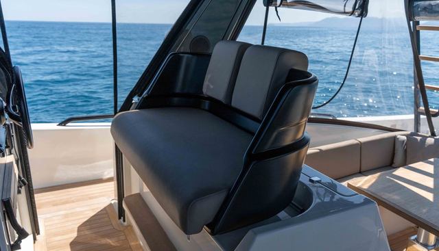 MADAME yacht for sale 8