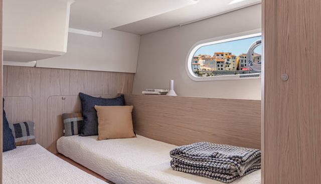 noname yacht for sale 18