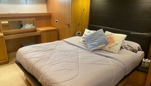 BLISS yacht for sale 22