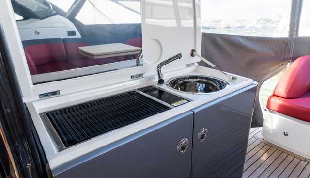 DIVERSITY yacht for sale 17