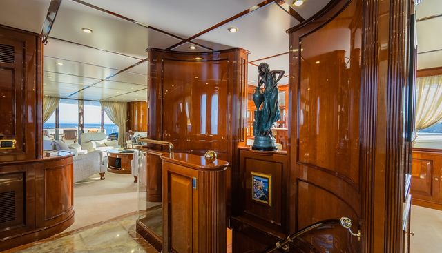 STELLA FIERA yacht for sale 13