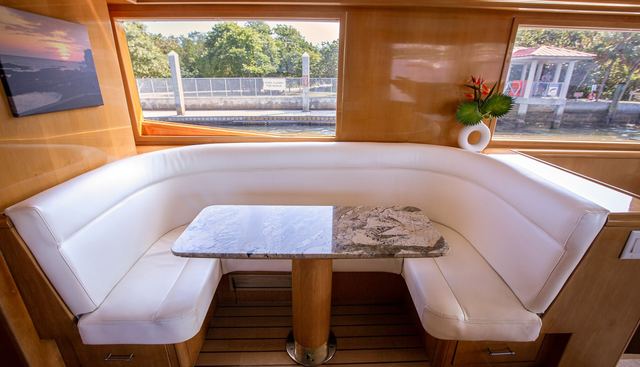 KRISTIN LEE yacht for sale 12