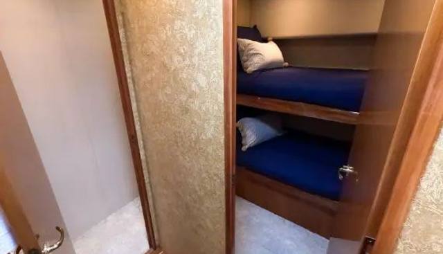FARMER'S DAUGHTER yacht for sale 25