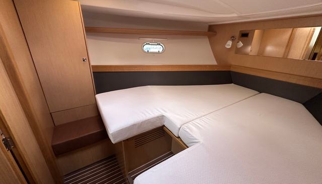 Moonlight Lady yacht for sale 14