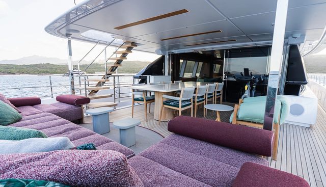 QUEEN J III yacht for sale 42