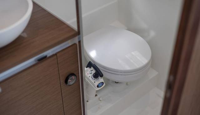 noname yacht for sale 38