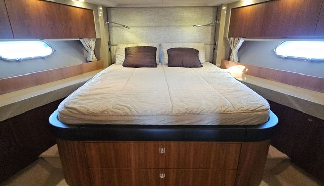 SOLID yacht for sale 30
