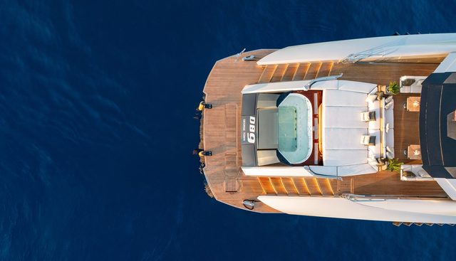 Db9 yacht for sale 32