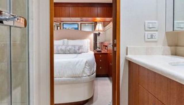 GRIFFIN yacht for sale 25