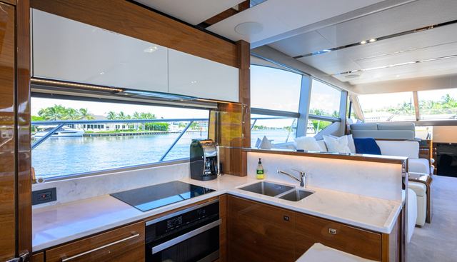 MISS AMY yacht for sale 4