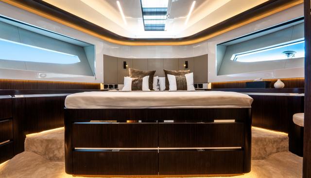 BQ2 yacht for sale 40