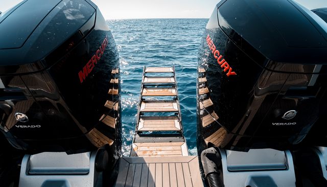 Robin's Nest yacht for sale 22