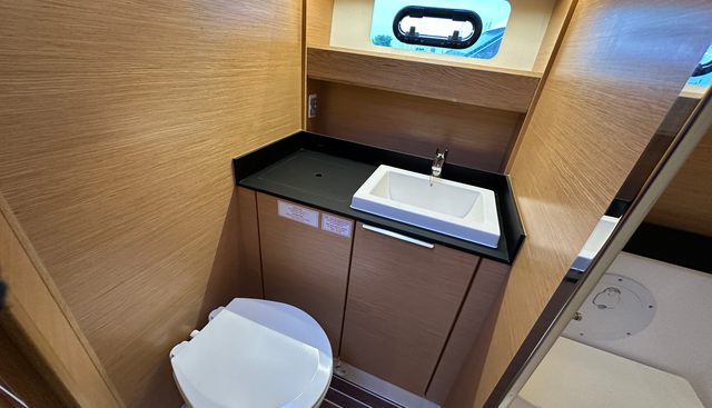 Satisfaction yacht for sale 30