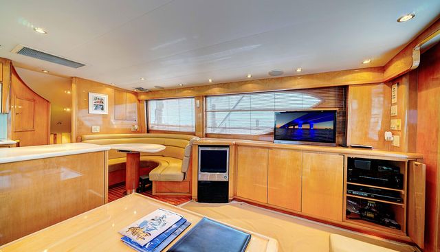 Broker Bonus Available yacht for sale 27