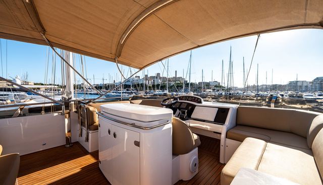 STELLAR II yacht for sale 15