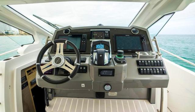 RELAPSE yacht for sale 10