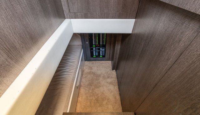 YANINA yacht for sale 22