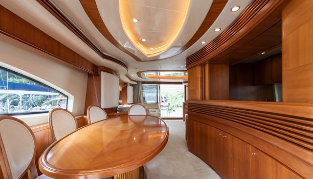 SENIOR S yacht for sale 22