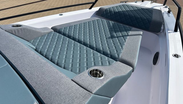 BLUTO yacht for sale 5