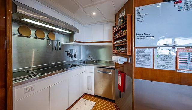 SHALIMAR yacht for sale 25