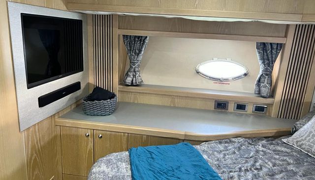 BLACK ZEN yacht for sale 25