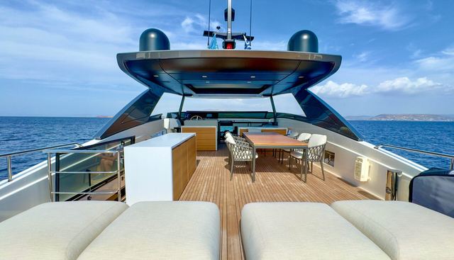 SL90A yacht for sale 3