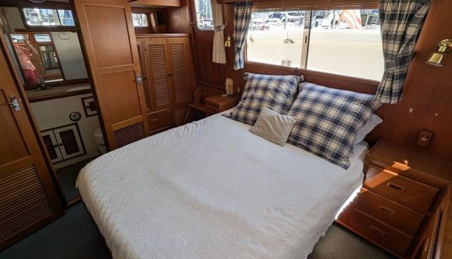 Fisher Folly IV yacht for sale 33