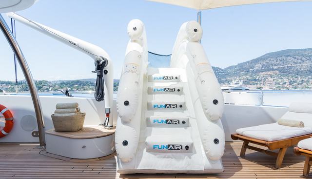 THE WELLESLEY yacht for sale 37