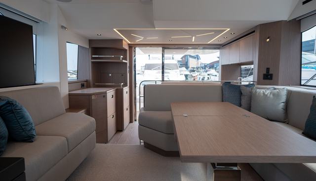 4142455 yacht for sale 24