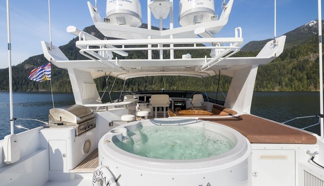 REPOSADO yacht for sale 3