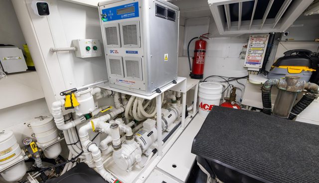 Sea Metri V yacht for sale 54