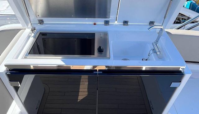 noname yacht for sale 7
