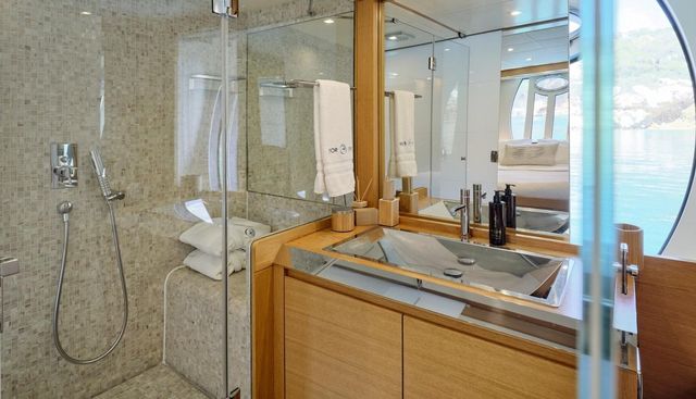 For Ever yacht for sale 19