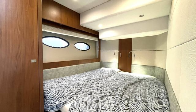 noname yacht for sale 39