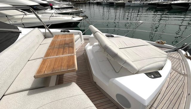 MAN 68 yacht for sale 10