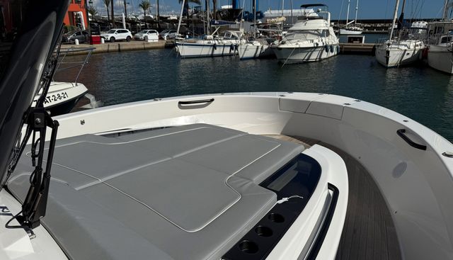 BG42 yacht for sale 4