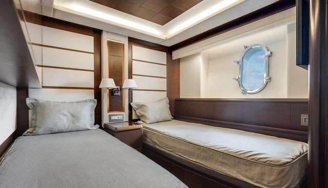 AMANECER yacht for sale 30