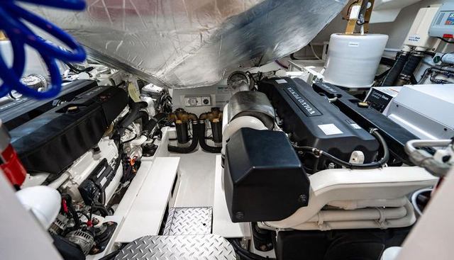 EL MAR V yacht for sale 53