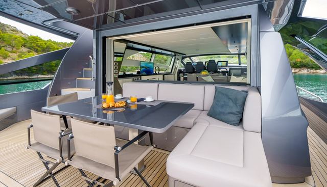 MAVIS yacht for sale 10