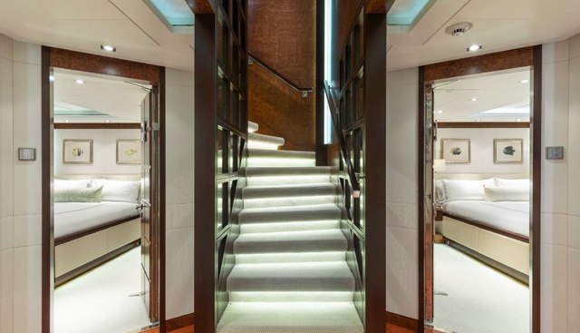 Bella Vita yacht for sale 34