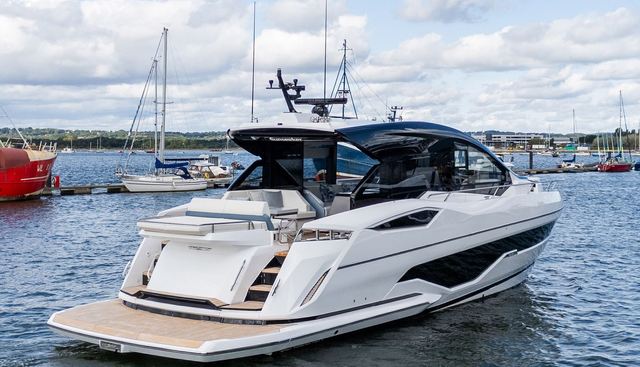 7572655 yacht for sale 2