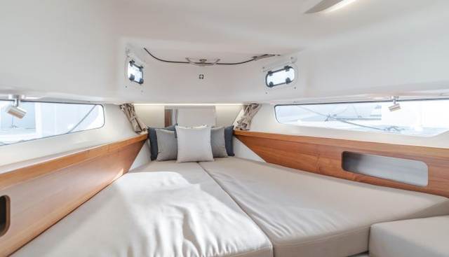 Intrepid yacht for sale 29