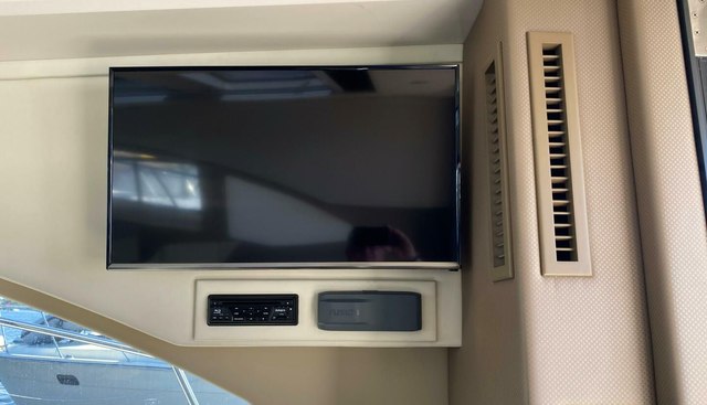 Mabe's Kid yacht for sale 25