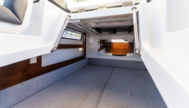 MR B yacht for sale 20