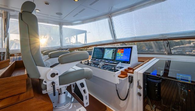 KASHMIR yacht for sale 25