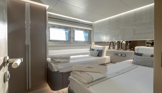 QM yacht for sale 40