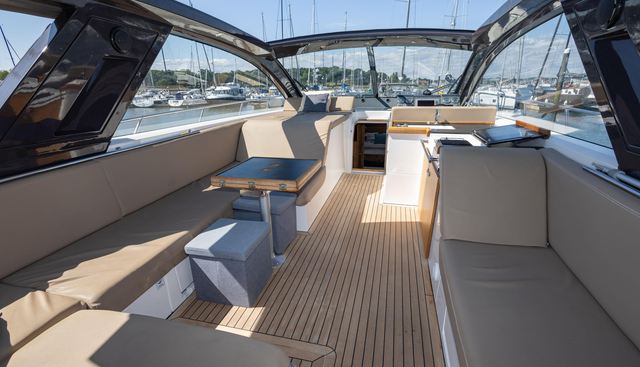 noname yacht for sale 2