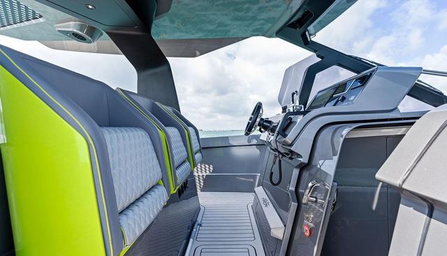 MAKO yacht for sale 24