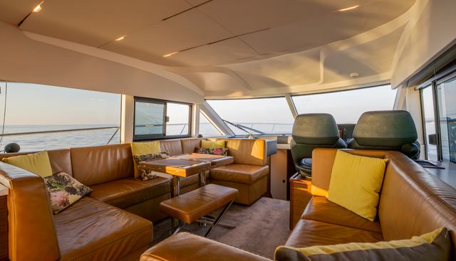 Valluga yacht for sale 24