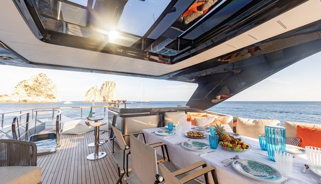 TECHNEMA 90 yacht for sale 3